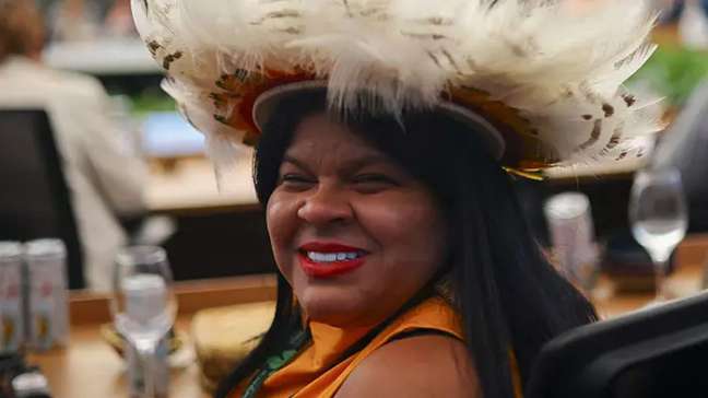 Sônia Guajajara é internada em UTI com suspeita de quadro infeccioso