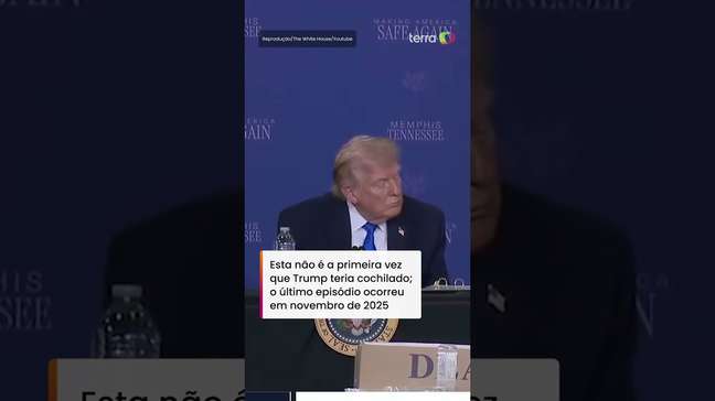 Trump volta a ser questionado sobre 'cochilo' após aparentar estar de olhos fechados em evento