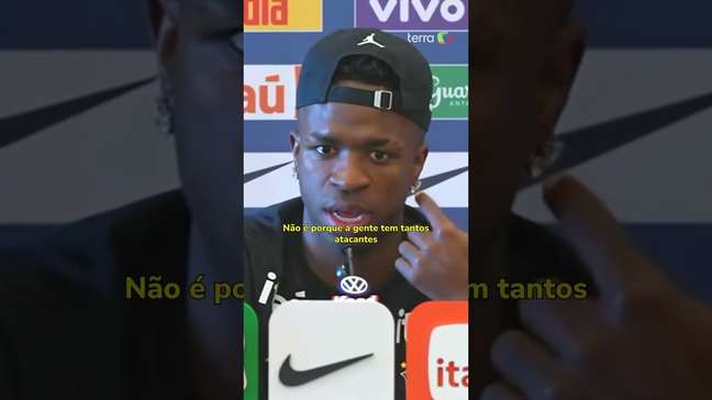Vini Jr. diz que Seleção Brasileira não é 'a favorita', mas destaca 'peso da camisa' #shorts