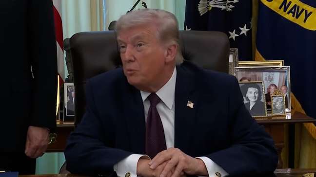 Estados Unidos vão cessar ataques quando Irã garantir que não produzirá armas nucleares, diz Trump