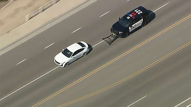 Vídeo mostra o desfecho dramático de perseguição policial que terminou com acidente e morte nos EUA