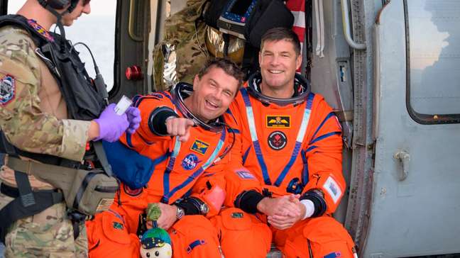 Artemis II: astronautas estão ‘felizes, saudáveis e prontos para voltar para casa’, diz Nasa