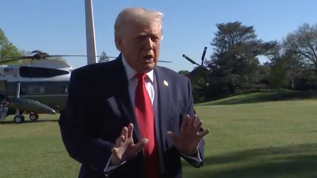 Após não chegar a acordo com o Irã, Trump diz que Marinha dos EUA irá bloquear Estreito de Ormuz