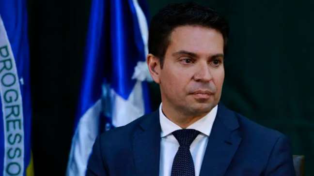 Ramagem foi preso por agentes de imigração de Trump ao ser abordado em rua de Orlando, diz TV