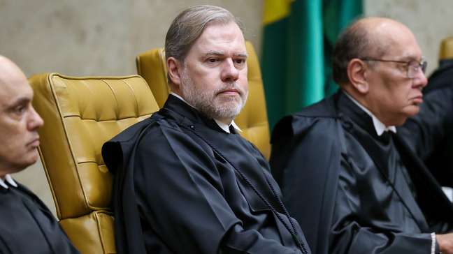Dias Toffoli se declara suspeito em julgamento de ex-presidente do BRB