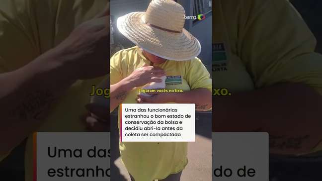 Filhotes de cachorro são salvos por coletores em caminhão de lixo em SP #shorts