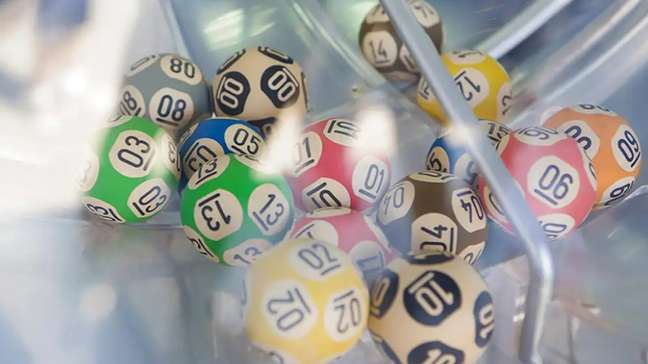 Mega-Sena chega ao concurso 3 mil: veja as dezenas mais sorteadas e o número que menos saiu