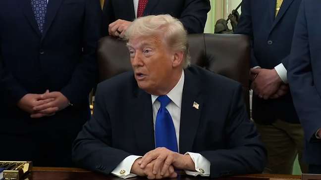 Trump ameaça retirar tropas dos EUA da Espanha, Itália e Alemanha por oposição à guerra no Irã