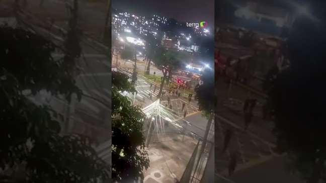 Torcedores são espancados após Flamengo x Vasco; vídeos registram agressões