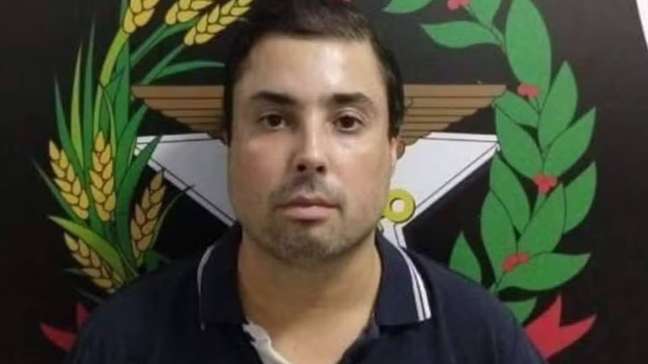 Médico condenado por estuprar e filmar pacientes é preso em SP; vídeo mostra momento da prisão
