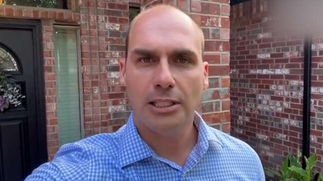 Eduardo Bolsonaro afirma ter acionado a polícia dos EUA contra repórter que foi à sua casa no Texas
