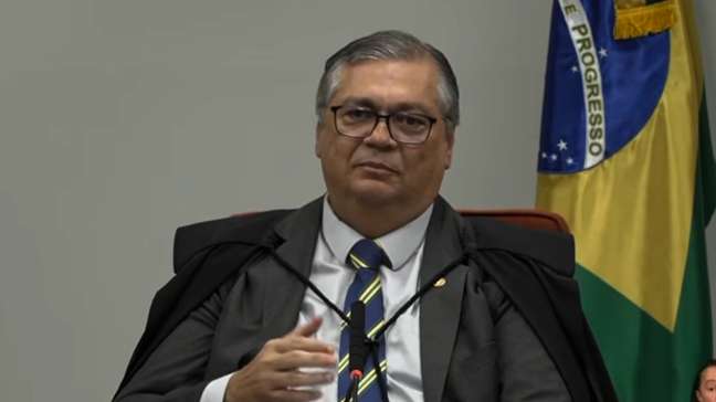 STF acaba com aposentadoria como punição a juízes
