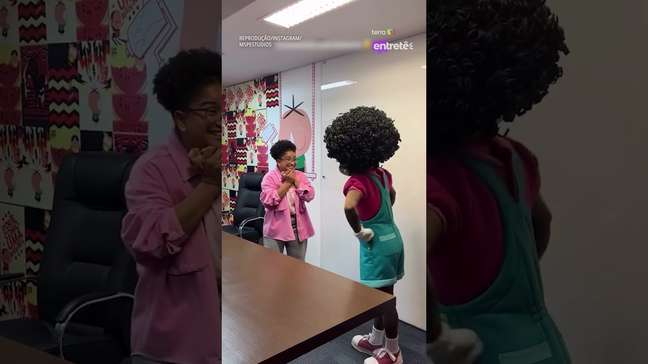 Tia Milena visita estúdios da Turma da Mônica e conhece a personagem Milena #shorts