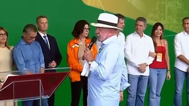 Lula diz que vai indicar novamente Jorge Messias para vaga ao STF: ‘Um dos homens mais íntegros’