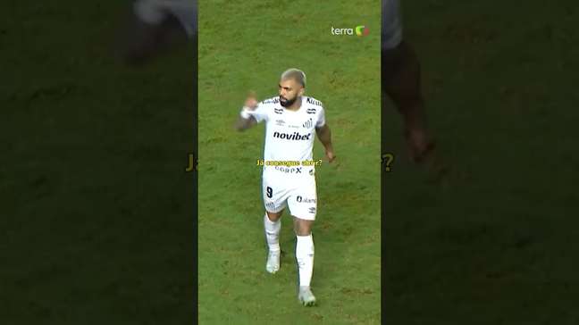 Ouça o áudio do VAR que acabou com a expulsão de Gabigol por gesto obsceno