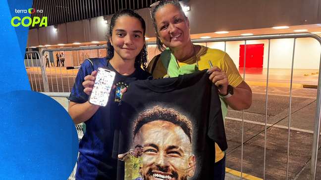 Adolescente fã de Neymar chora por não conseguir foto e revela como vai comemorar o hexa