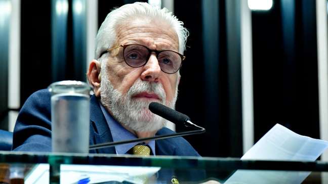 Jaques Wagner recorre ao STF para anular operação da PF sobre Banco Master