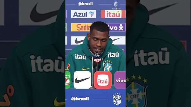 Rayan é sincero a jornalista japonês e reação à pergunta causa risos: 'Sei não, só vendo vídeo'