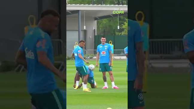 Neymar e Paquetá protagonizam duelo de embaixadinhas em treino; assista #shorts