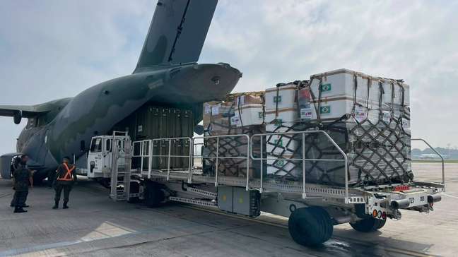 FAB envia hospital de campanha da Marinha para reforçar ajuda às vítimas dos terremotos na Venezuela