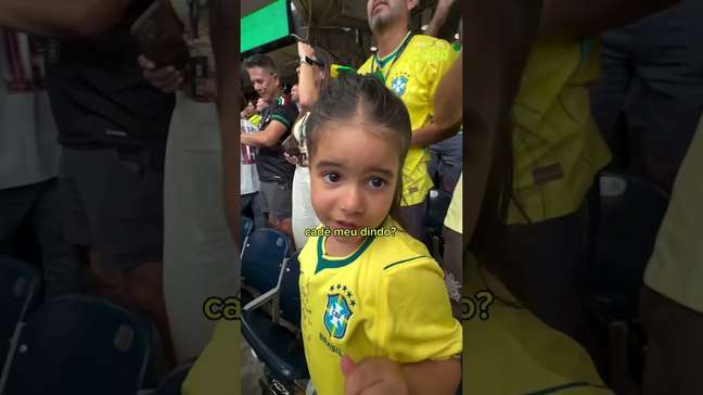 Afilhada de Neymar pergunta após jogo contra o Japão: 'Por que o dindo não jogou?' #shorts