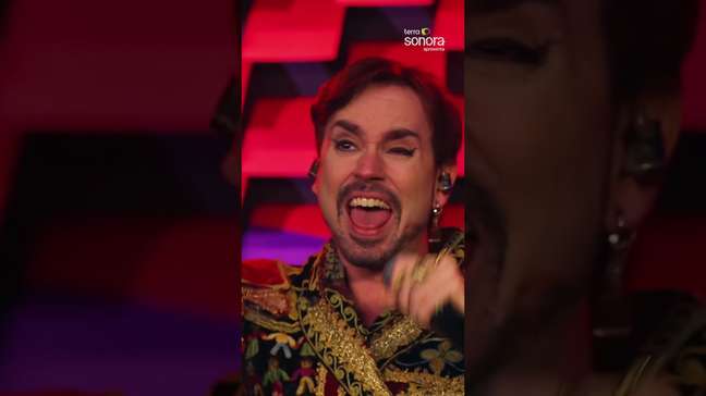 A energia dessa música realmente nos faz flutuar!✨