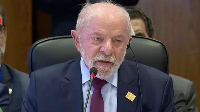 Lula diz no Mercosul que irá disputar reeleição para ‘garantir’ a democracia no Brasil