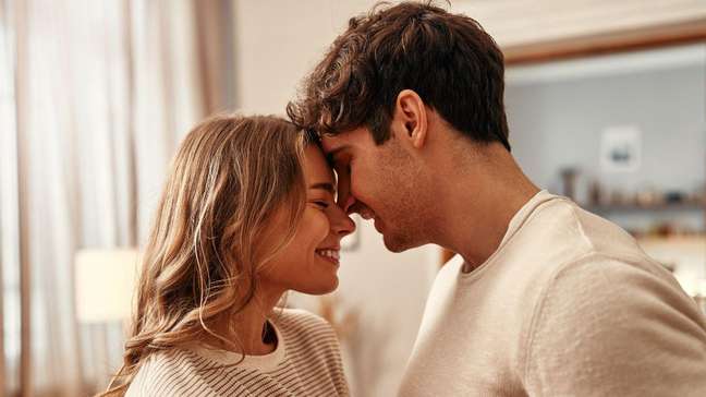 Como conquistar o coração de cada signo: o guia definitivo do amor
