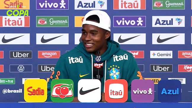 Endrick relembra conselhos de Gustavo Gómez e celebra nova parceria com Weverton: 'Amigão'
