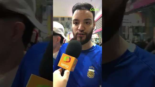 Brasileiro que torce pela Argentina desabafa: 'Sofrido porque foi contra o mundo inteiro' #shorts