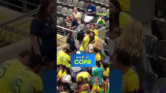 Veja o reencontro dos jogadores da Seleção com familiares após eliminação da Copa #shorts