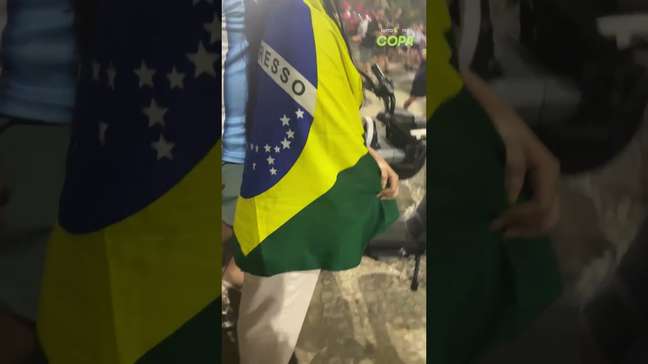 Aglomeração de argentinos em Copacabana tem briga e spray de pimenta da PM após título da Espanha