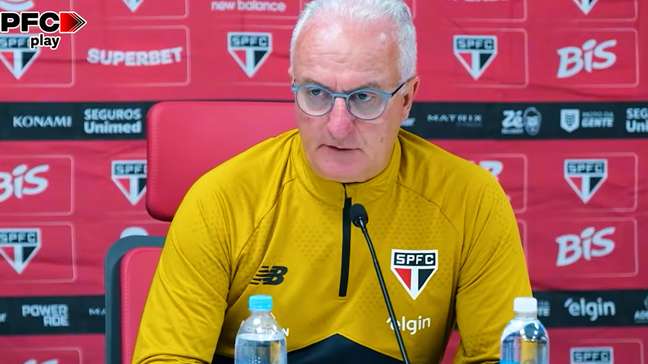 Dorival aponta 'apagão inexplicável' do São Paulo ao justificar derrota: ‘Nós temos que assumir'