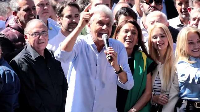 Caiado critica medalha de Tarcísio a Milei e ironiza carta de Bolsonaro lida por Flávio: 'Chamo o papai'