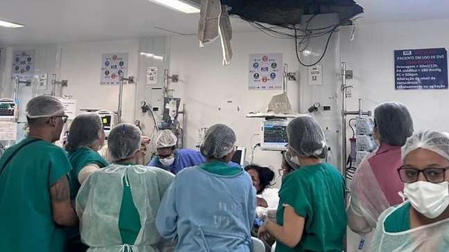 Parte do teto de gesso desaba e atinge paciente recém-operada em hospital no Recife