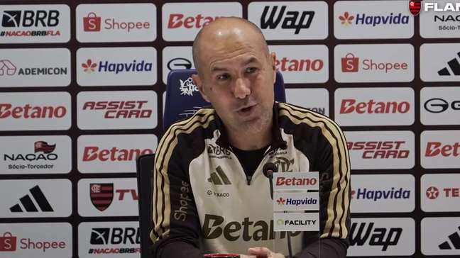Leonardo Jardim cita Filipe Luís ao responder sobre as críticas ao seu trabalho no Flamengo