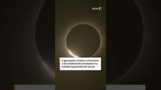 Eclipse solar total: veja o momento que a Lua encobre totalmente o Sol na Espanha #shorts