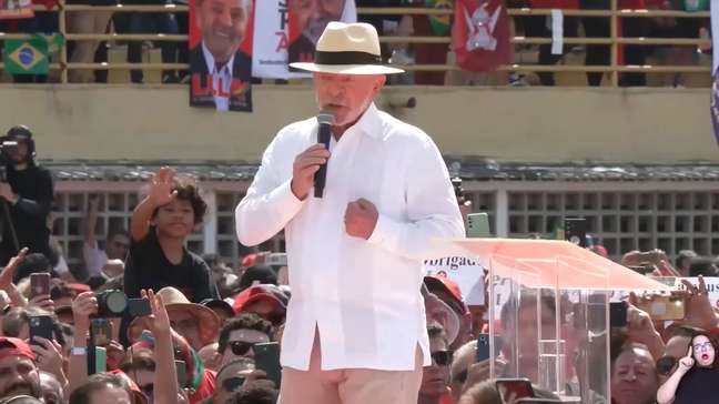 Lula relembra decisão do STF que o impediu de acompanhar enterro do neto