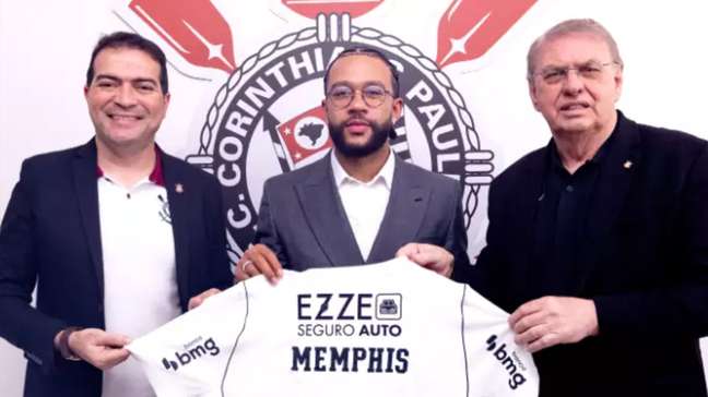 Memphis Depay renova com o Corinthians até 2028: 'Muitas emoções'