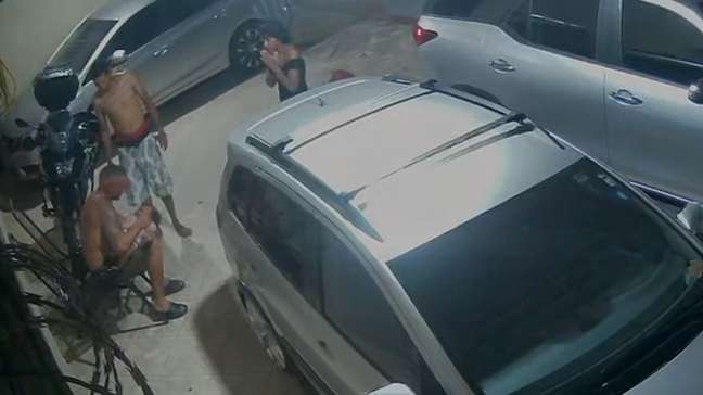 Vídeo mostra bombeiro de folga salvando bebê engasgada durante a madrugada em Goiânia