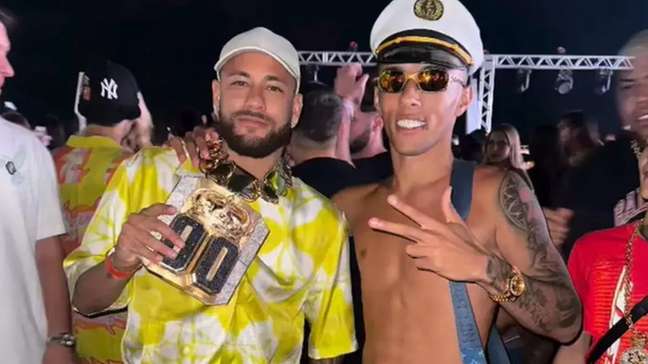 Colar de R$ 2 milhões dado a Neymar leva polícia a esquema de ouro roubado em SP