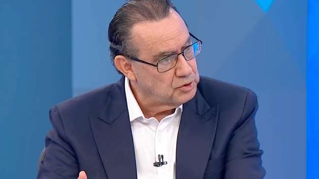 Augusto Cury diz querer que embaixadores se tornem influenciadores para ‘vender melhor o Brasil’