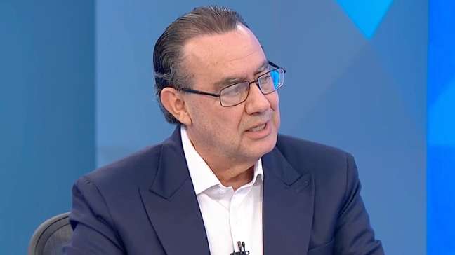 Após citar ‘ICBS’, Augusto Cury explica imposto que ‘pode ser desastre para pequenas empresas’