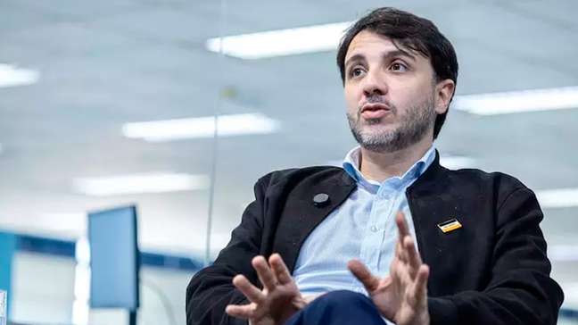 Renan Santos aposta em crescimento após decisão de Toffoli: 'Produzam conteúdo aos milhares'