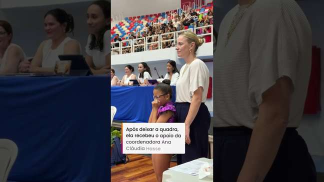 Pequena ginasta reúne coragem para voltar à apresentação e recebe carinho das colegas no MA #shorts