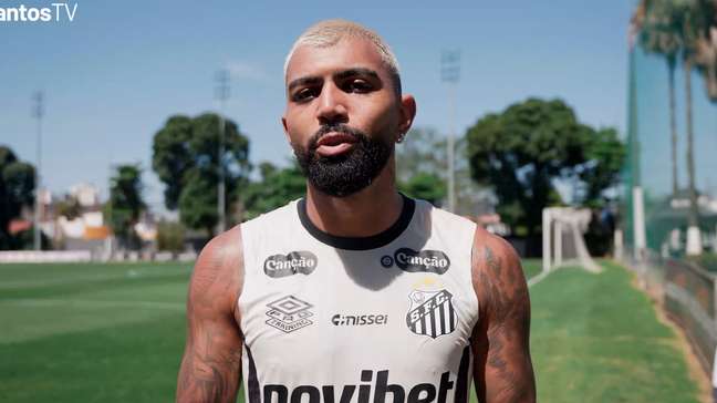 Gabigol pede desculpas ao Santos após fala sobre retornos a Cruzeiro e Flamengo: 'Intenção não foi desrespeitar'