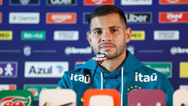 Bruno Guimarães diz que pênalti perdido na Copa ‘ainda dói muito’ e que bateria de novo ‘se tivesse outro’