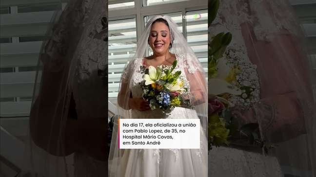Em meio à luta contra a leucemia, mulher se casa em capela de hospital onde está internada #shorts