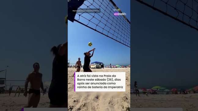 Paolla Oliveira aproveita dia de sol para treinar futevôlei no Rio #shorts