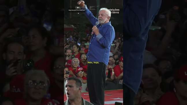Lula diz que 'mulheres aprendem a tomar toque desde pequenas' #shorts